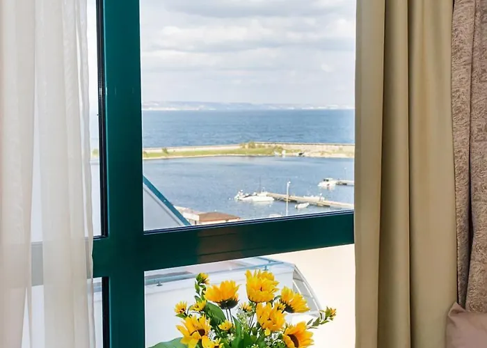 Sunny In Berlin, Steps From The Beach! By Flat Mаnager